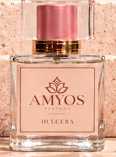 AMYOS DULCERA perfume bottle – sweet cozy gourmand scent